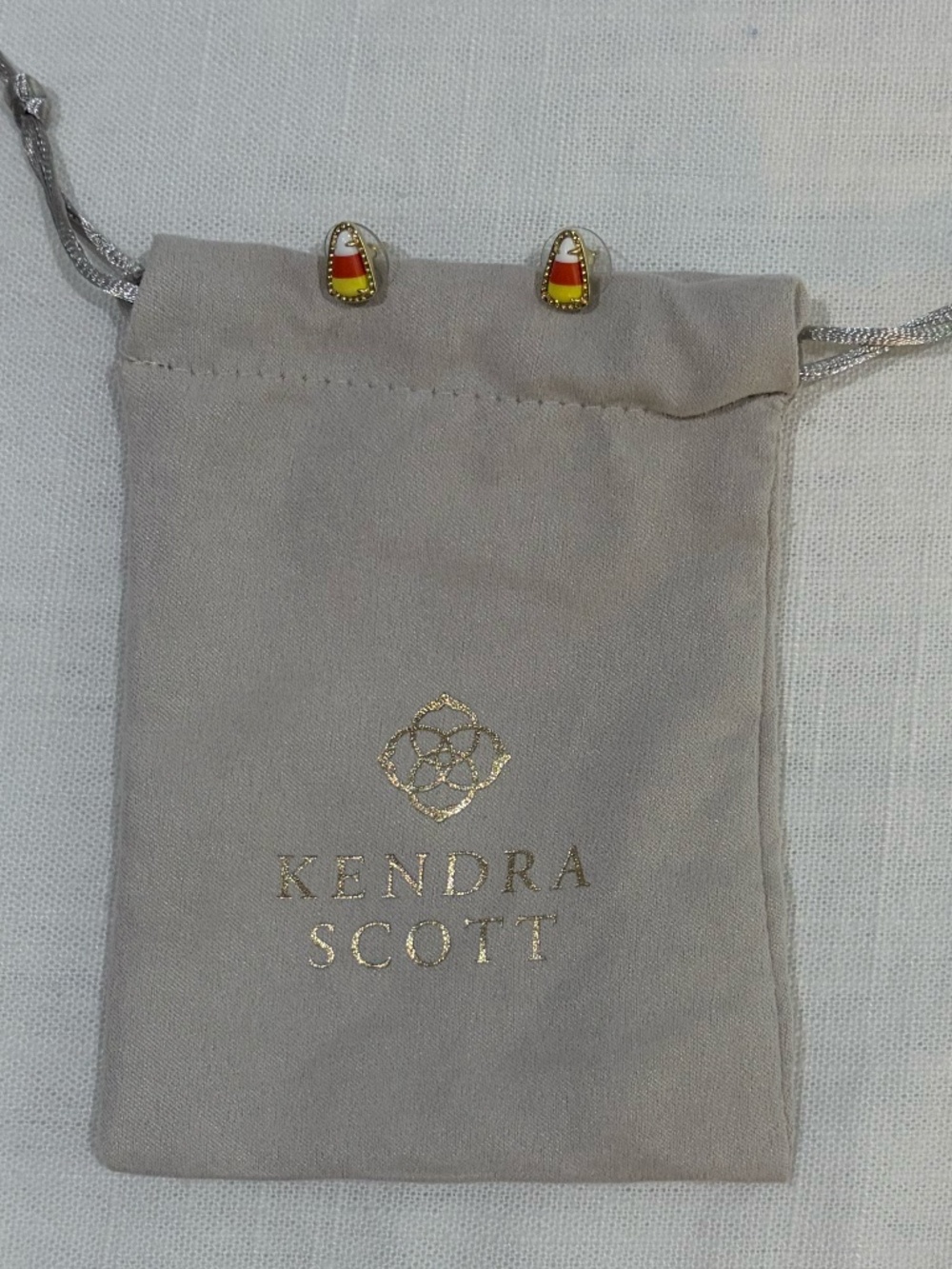 Kendra Scott Candy Corn Gold Stud Earrings - Picture 3 of 5